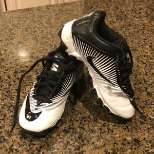 Boys Youth Nike Football Cleats Size 12
